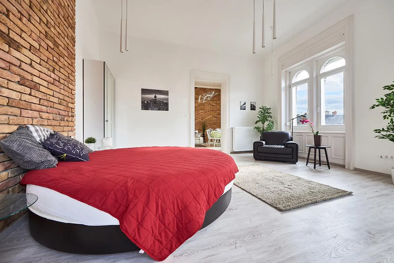 Apartment Krt. 53. Budapest 0*,